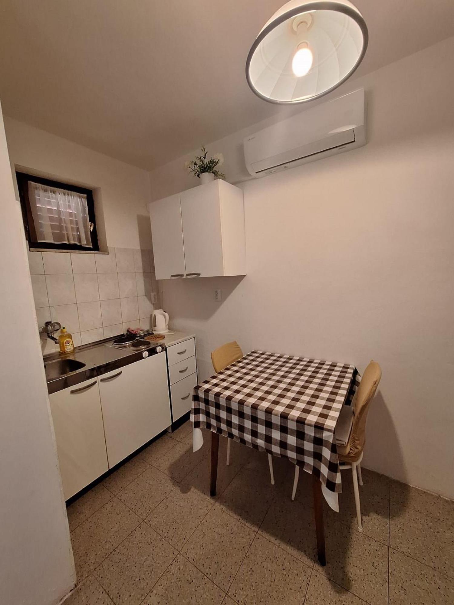 Apartments Dalmatin Žuljana Екстериор снимка