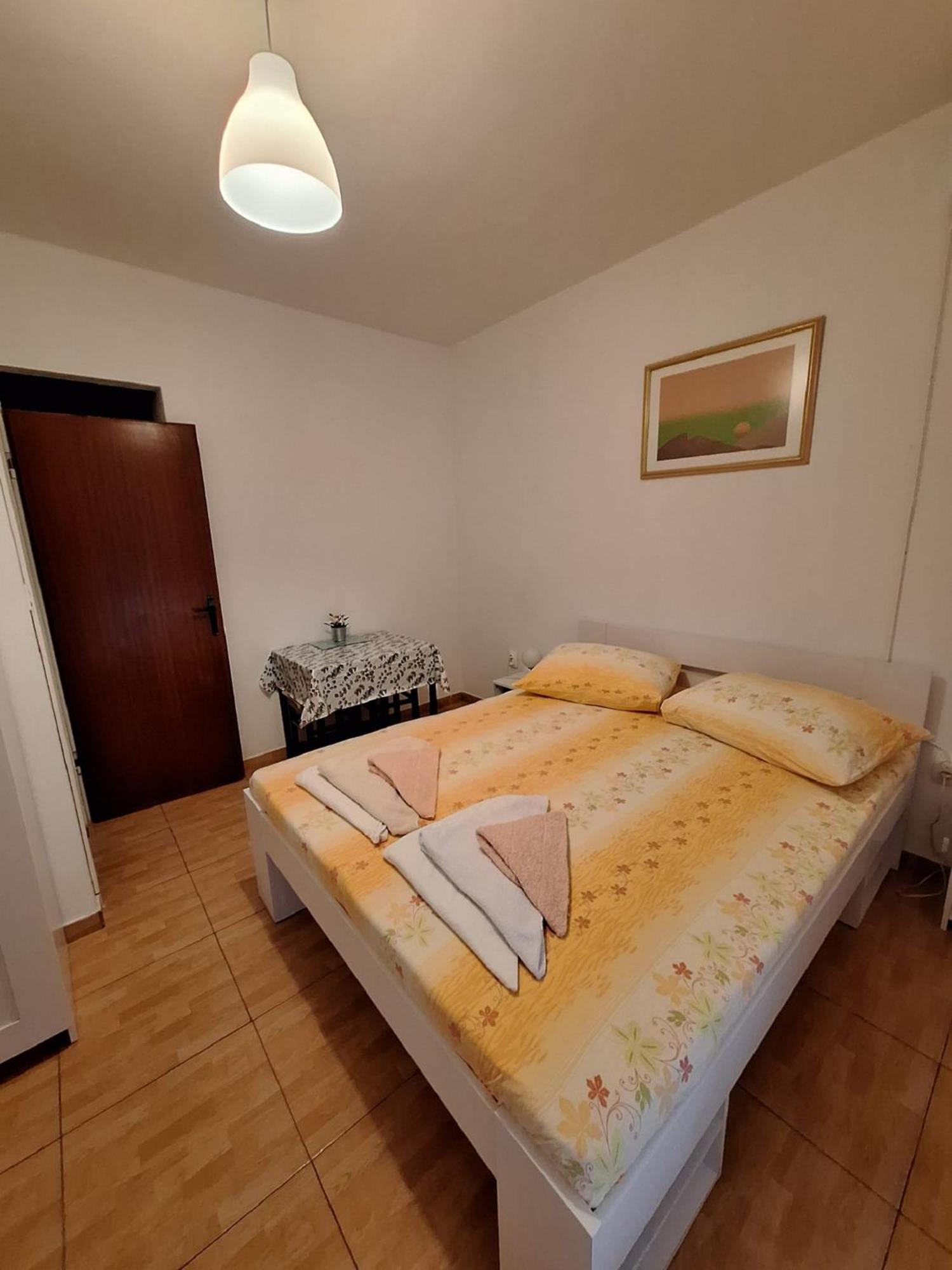Apartments Dalmatin Žuljana Екстериор снимка
